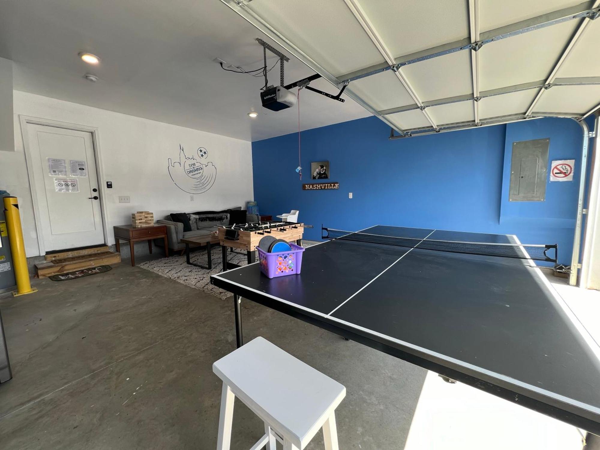 Closetobroadwayairportoprymillsgameroom16 Nashville Exterior foto